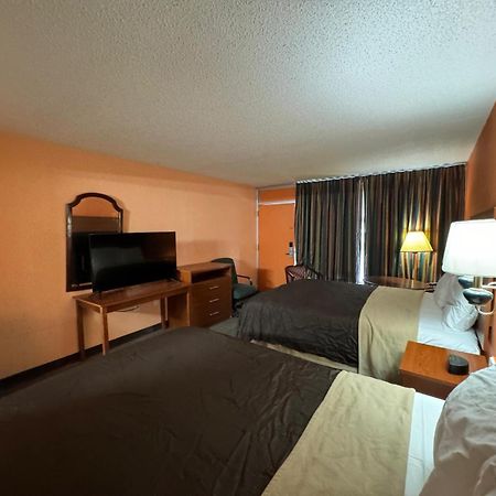 College Inn Spartanburg Bagian luar foto